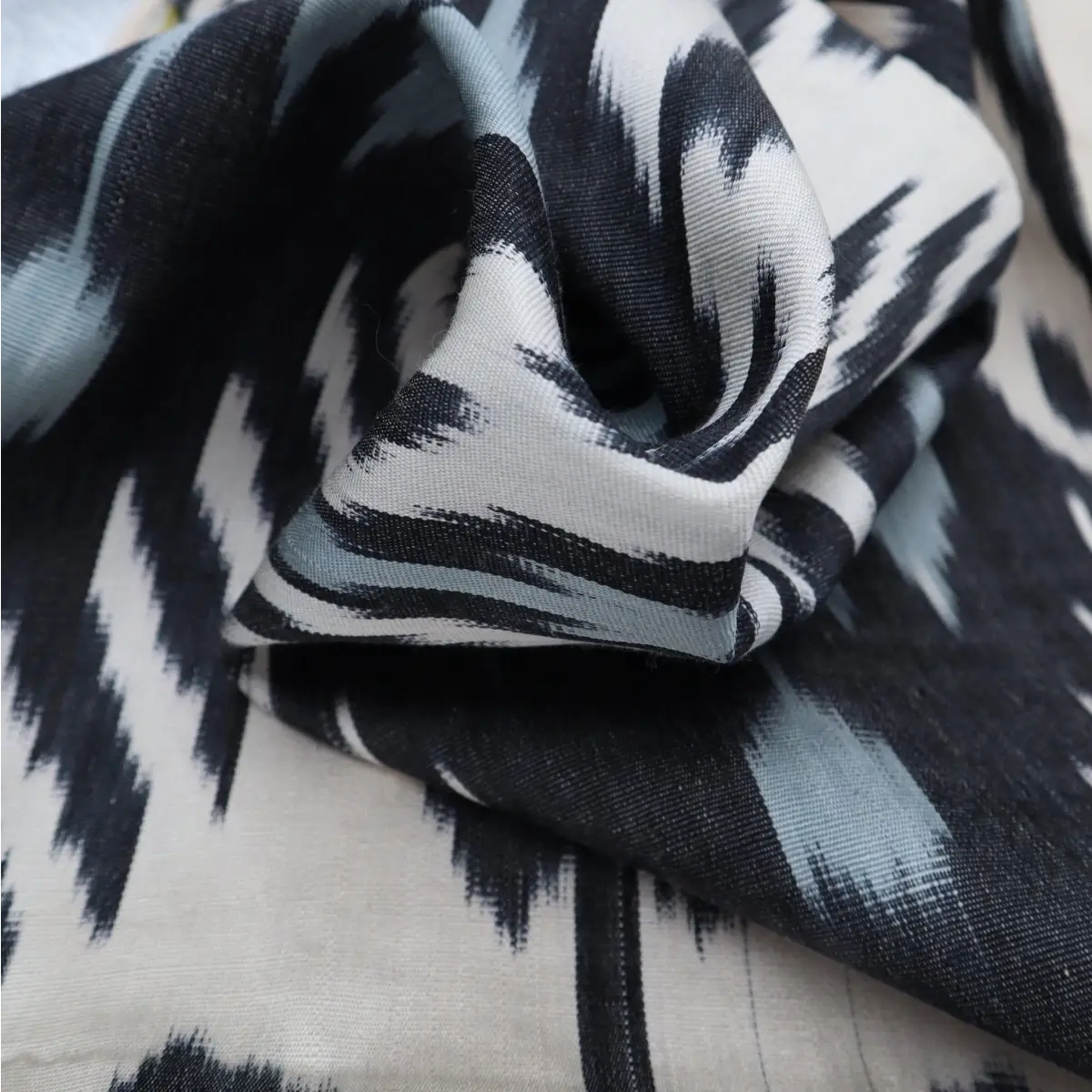 Canvello Ikat Pure Silk Throw Pillows For Couch - 16x16 inch - Canvello