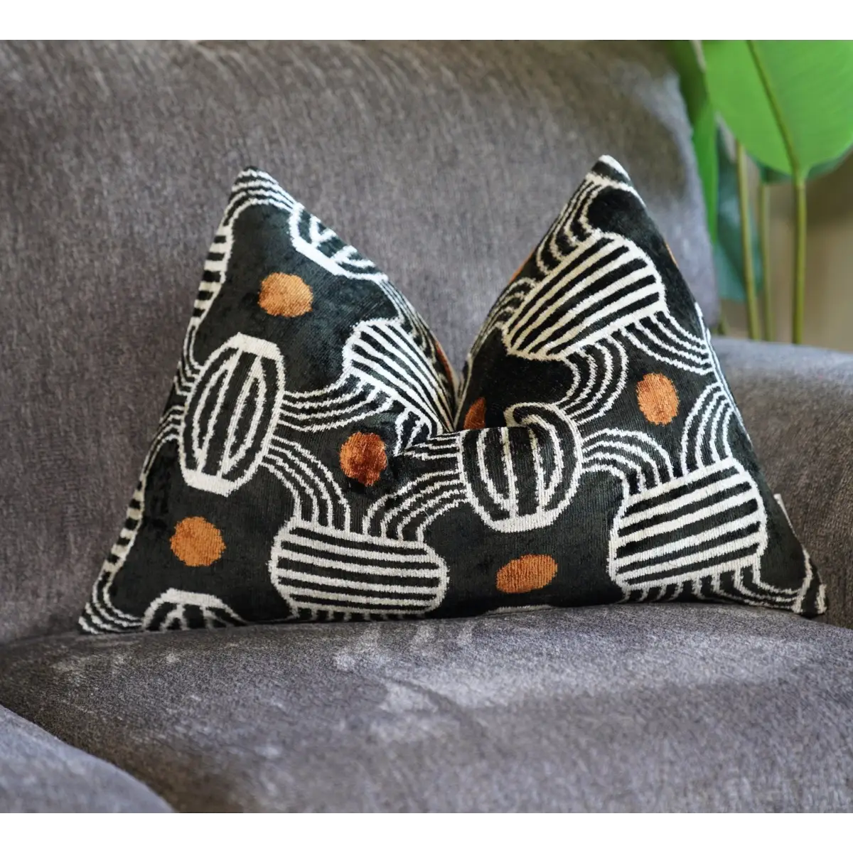 Canvello Luxury Black Pillows For Bed | 16x24 | 16x16 in |Set of 2 - Canvello
