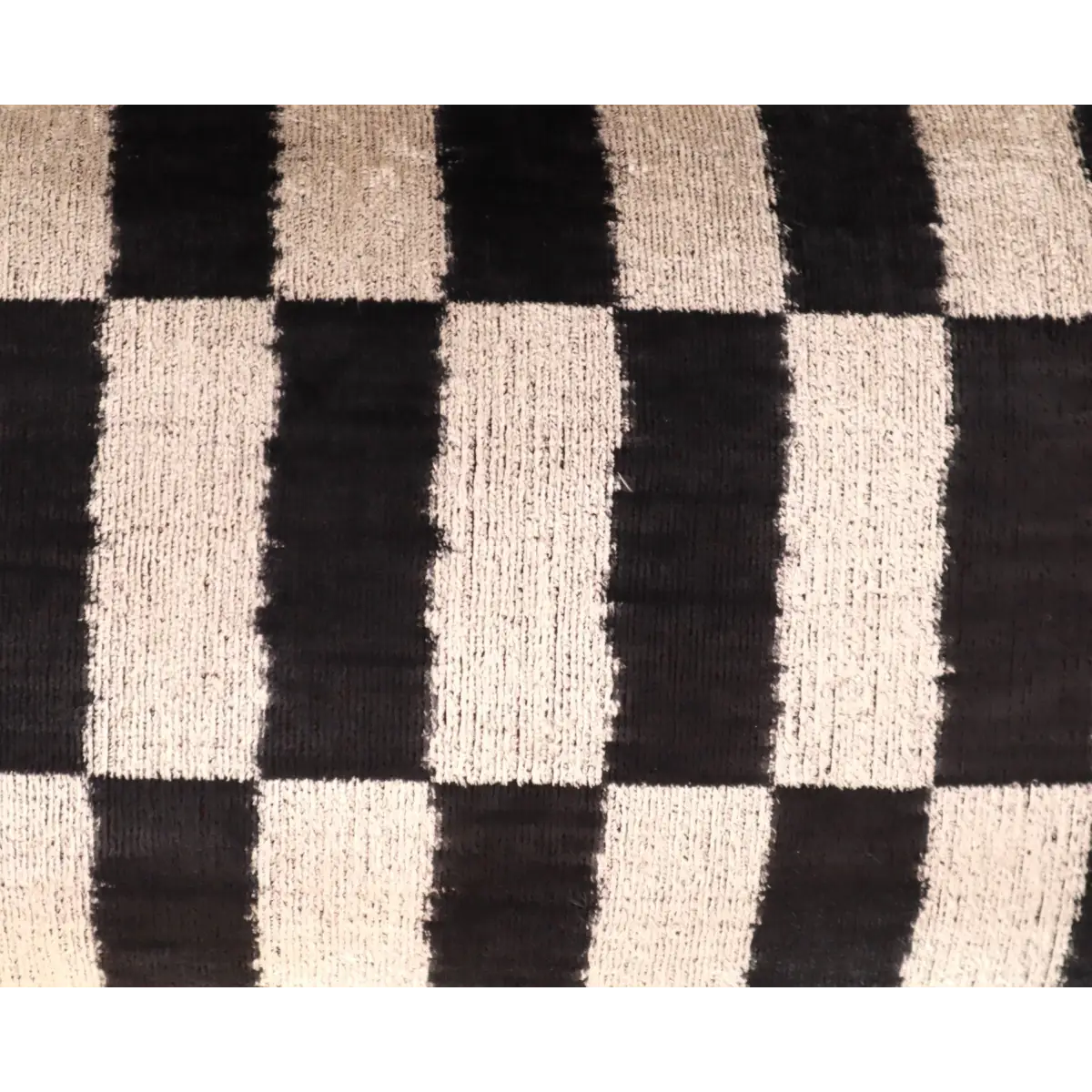 Canvello Luxury Decorative Black & White Throw Pillow | 16 x 24 in (40 x 60 cm) - Canvello