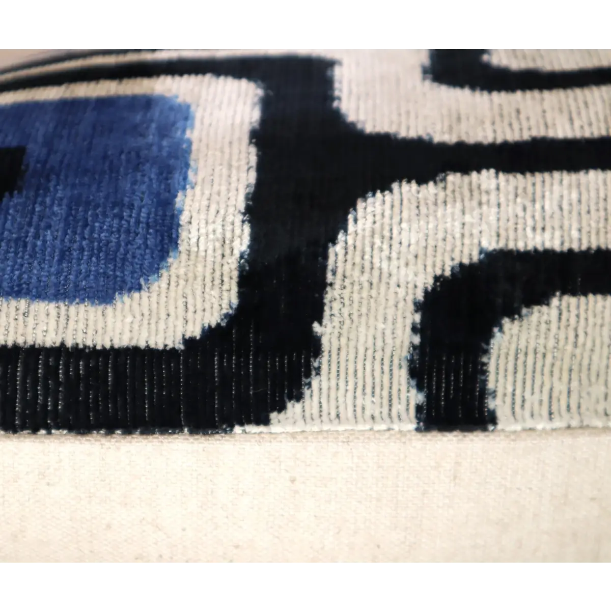Canvello Luxury Geometric Blue Black Pillow for Couch | 16 x 24 in (40 x 60 cm) - Canvello