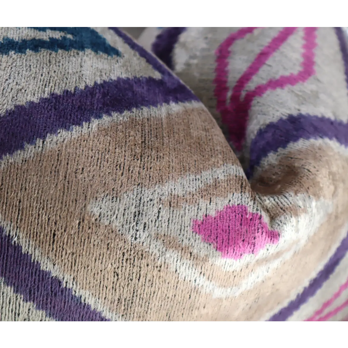 Canvello Luxury Pink Purple Beige Pillow for Couch | 16 x 24 in (40 x 60 cm) - Canvello