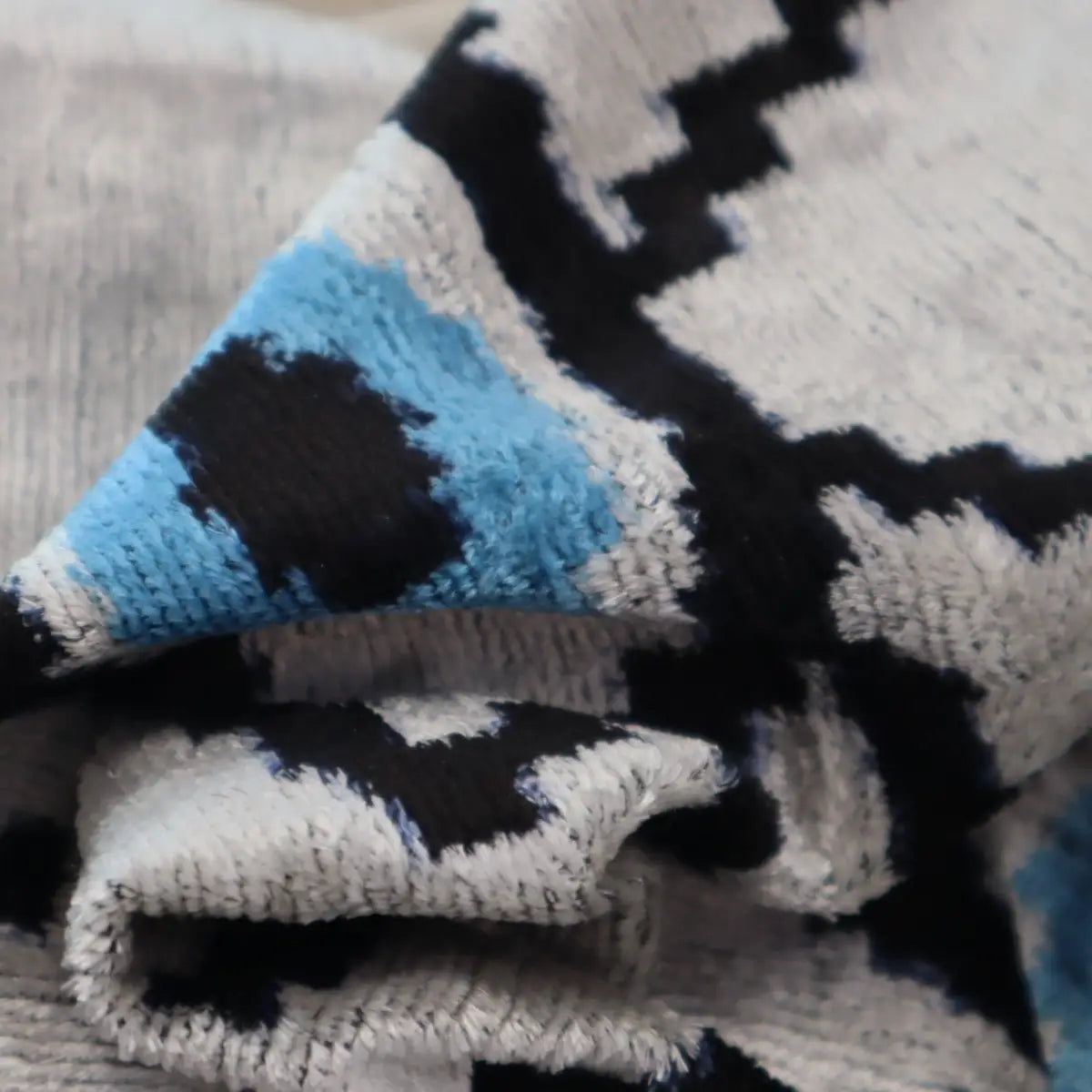 Canvello Silver Black Blue Vegetable Dyed Handmade Turkish Silk Velvet Pillow - A Work of Art - Canvello