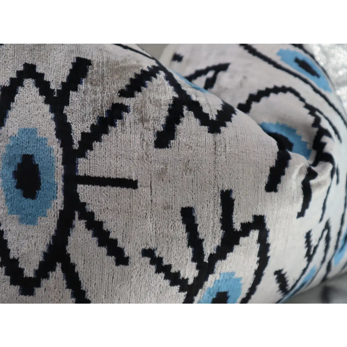 Canvello Silver Black Blue Vegetable Dyed Handmade Turkish Silk Velvet Pillow - A Work of Art - Canvello