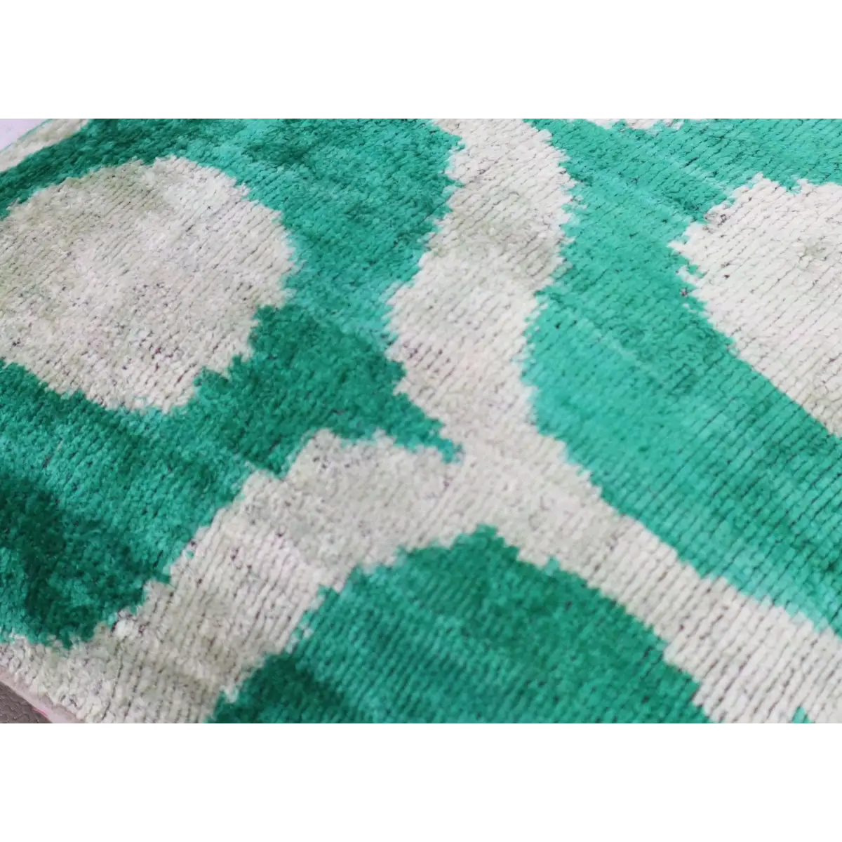 Canvello Throw Luxury Velvet Green Pillow | 16 x 16 in (40 x 40 cm) - Canvello