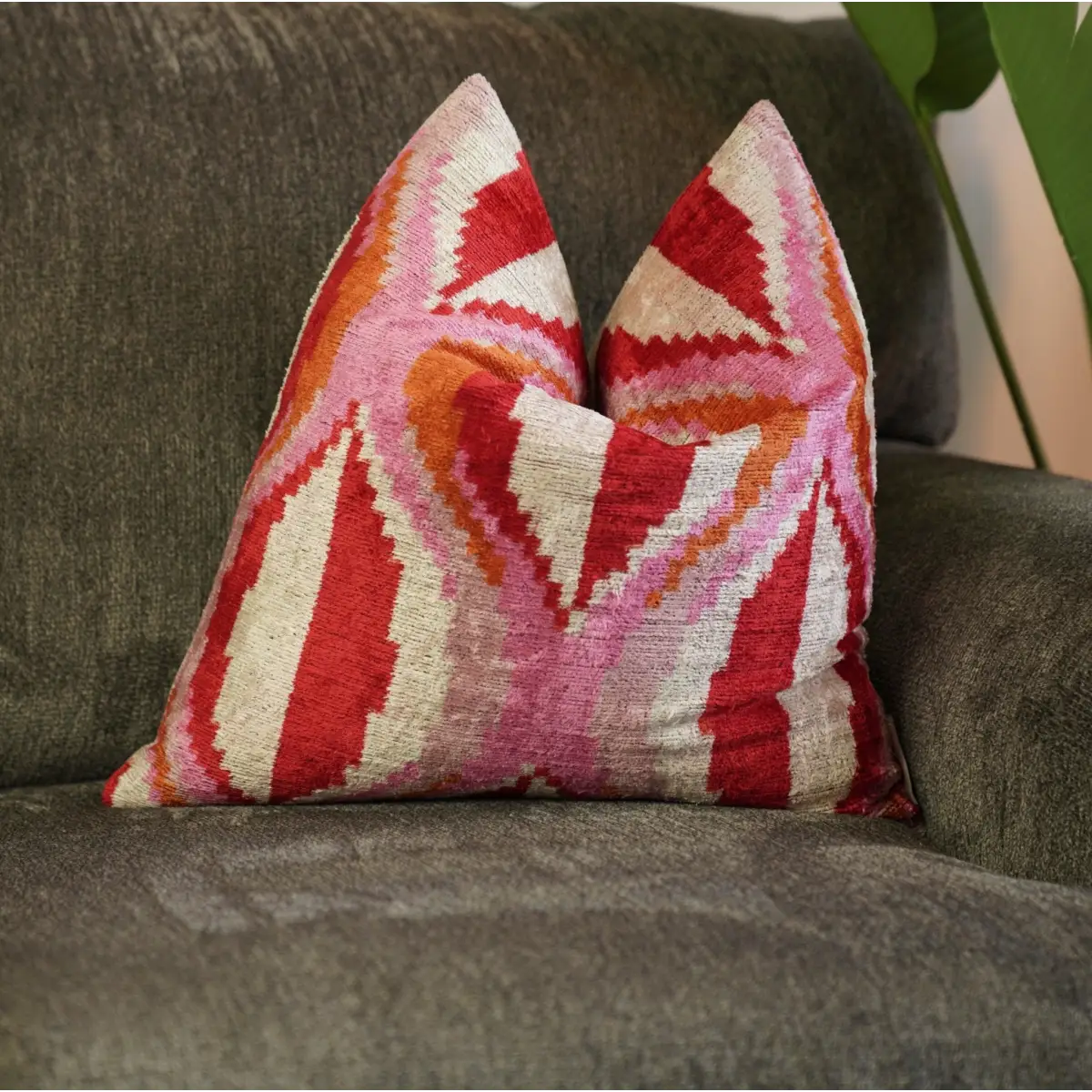 Canvello Throw Traditional Cushion For Sofa | 20 x 20in - Canvello