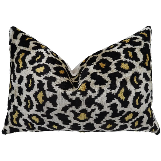 Canvello Tiger Print Black Velvet Throw Pillows - 16x24 - Canvello