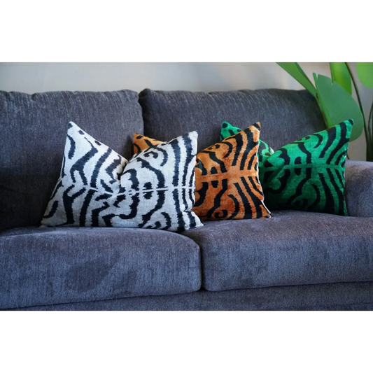 Canvello Tiger-Print Decorative Throw Pillows Sets | 16x24 in | Set of 3 - Canvello