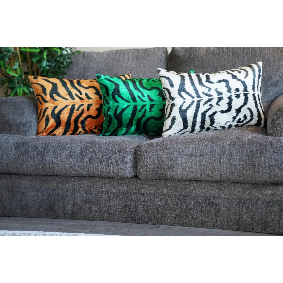 Canvello Tiger-Print Decorative Throw Pillows Sets | 16x24 in | Set of 3 - Canvello