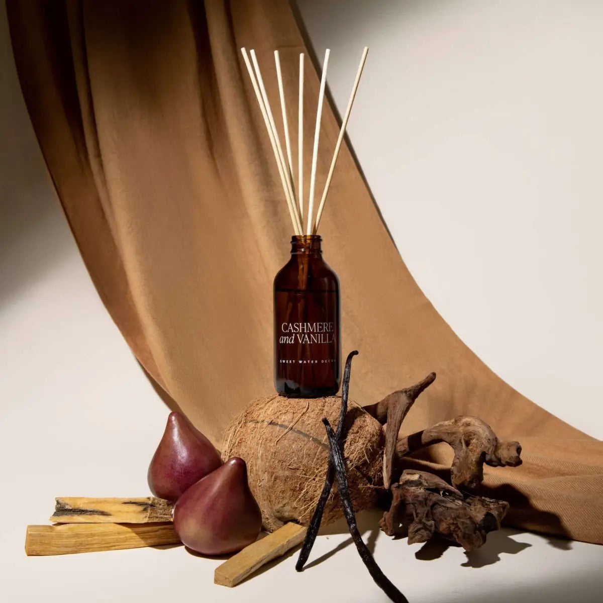 Cashmere and Vanilla Amber Reed Diffuser - Sweet Water Decor