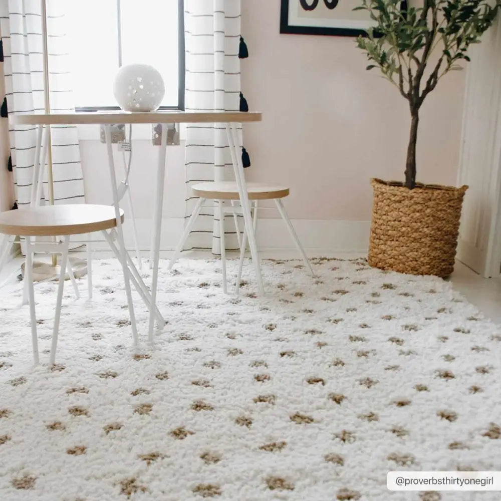 Chaia Dotted Cream & Brown Plush Rug - Boutique Rugs