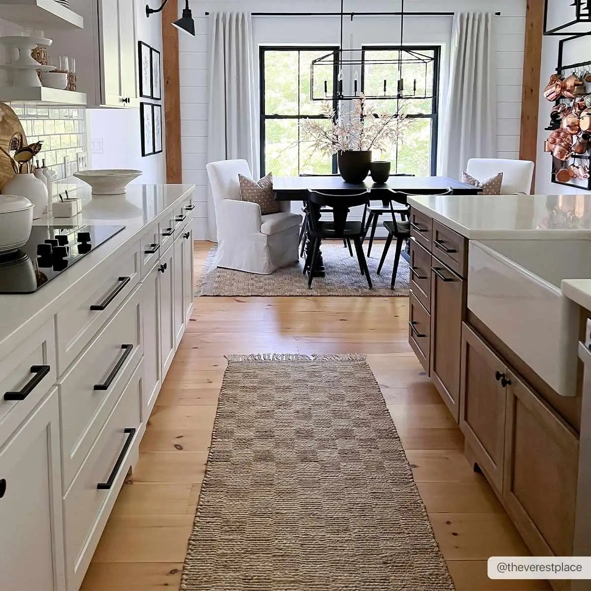 Checkered Jute Area Rug - Boutique Rugs