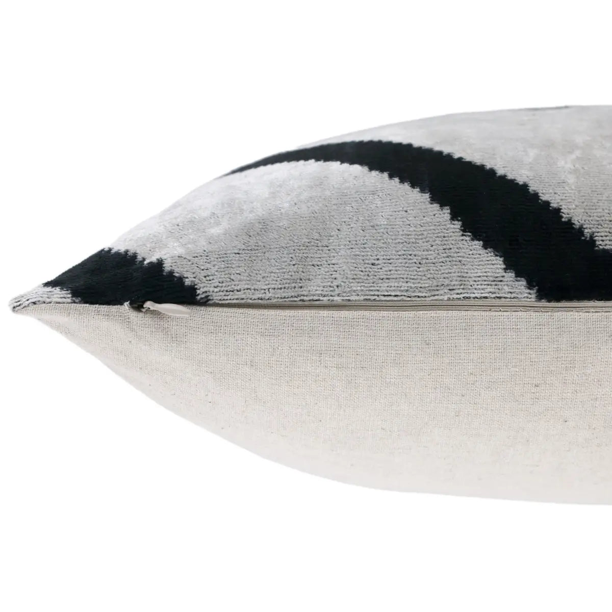 Chevron V Black & White Velvet Pillow – 16x16 Modern Handmade Throw Cushion - Canvello