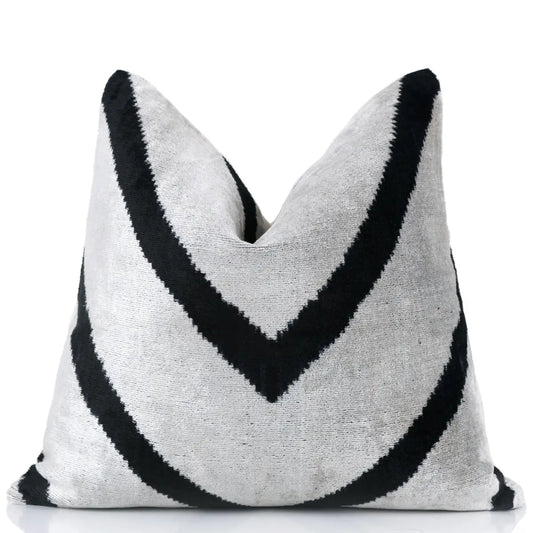 Chevron V Black & White Velvet Pillow – 16x16 Modern Handmade Throw Cushion - Canvello