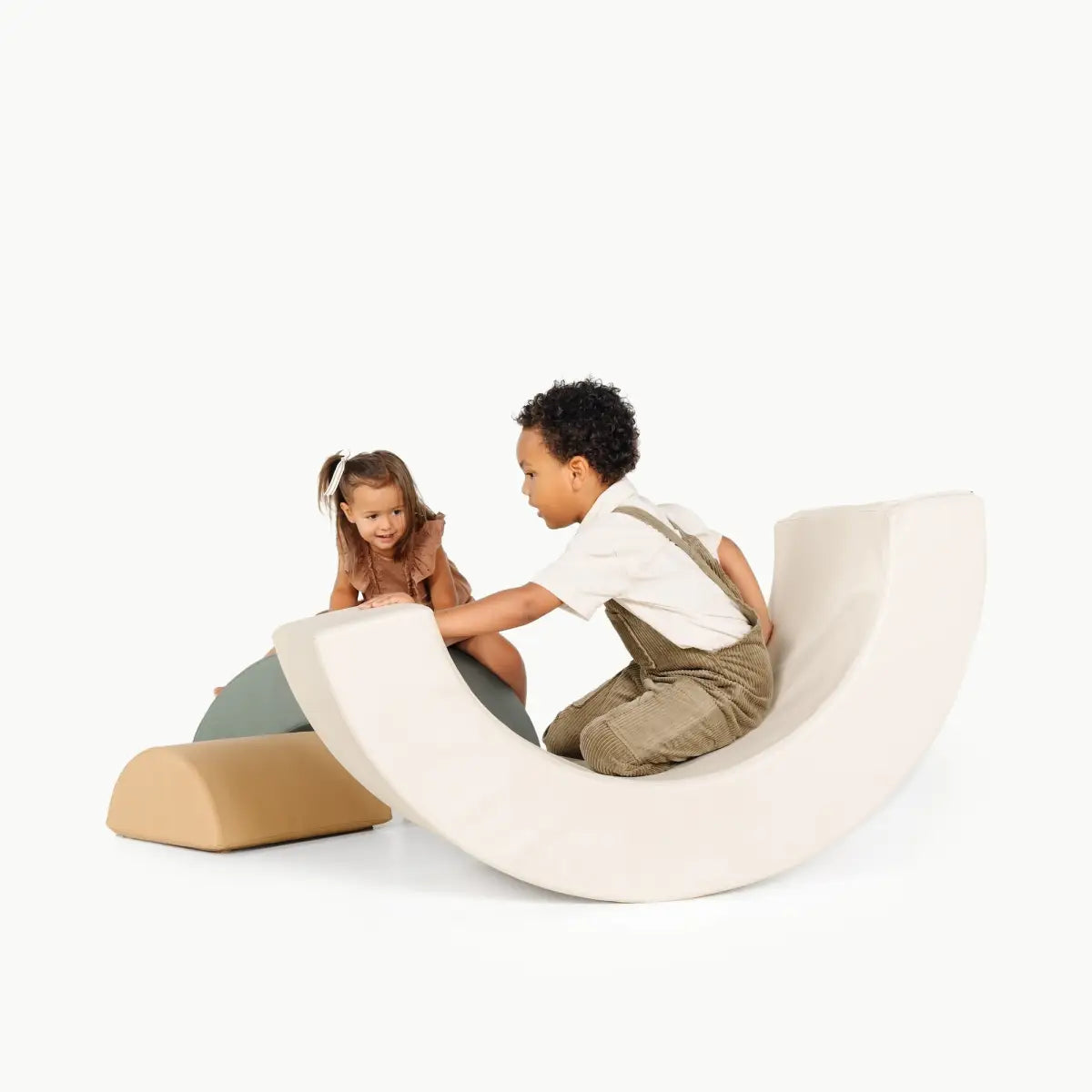 Child’s Arc Playset - Gathre