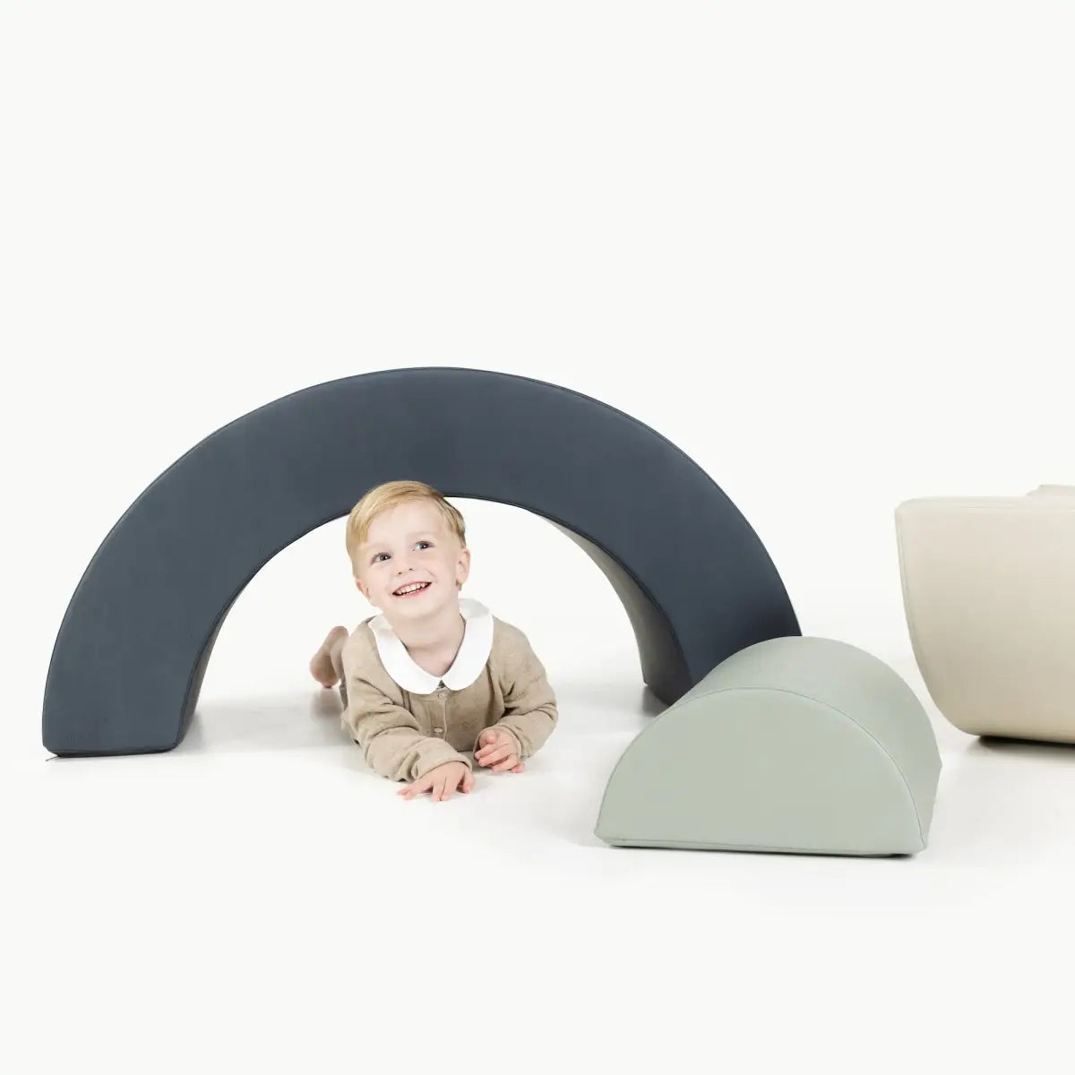 Child’s Arc Playset - Gathre