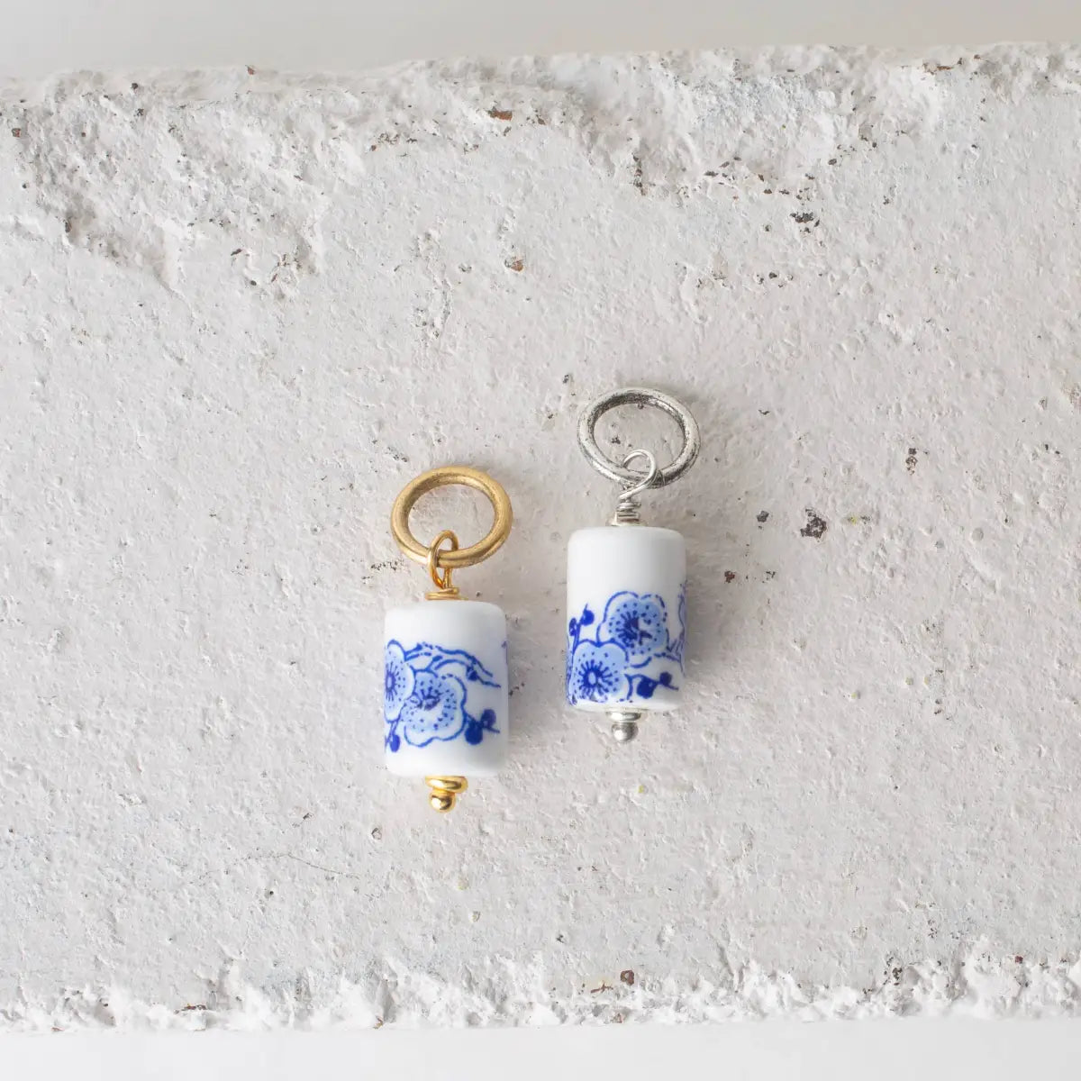 Chinoiserie Bead Charm - Porcelain Toile Ceramic - Antique Gold / Large Cylinder - Bel Kai