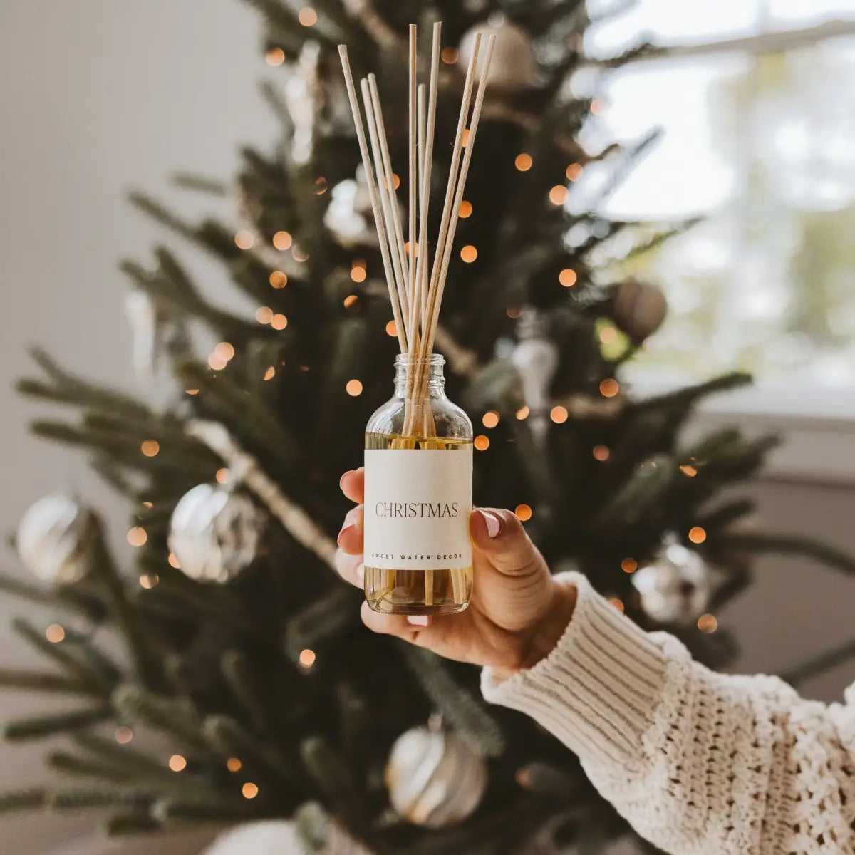 Christmas Clear Reed Diffuser - Sweet Water Decor