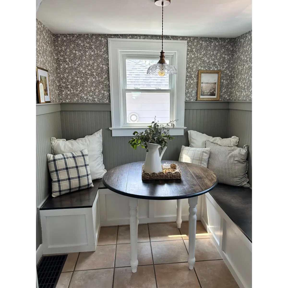 Clematis Wallpaper - Flowers and Vines - by Anna Black Creative - Loomwell Home Goods
