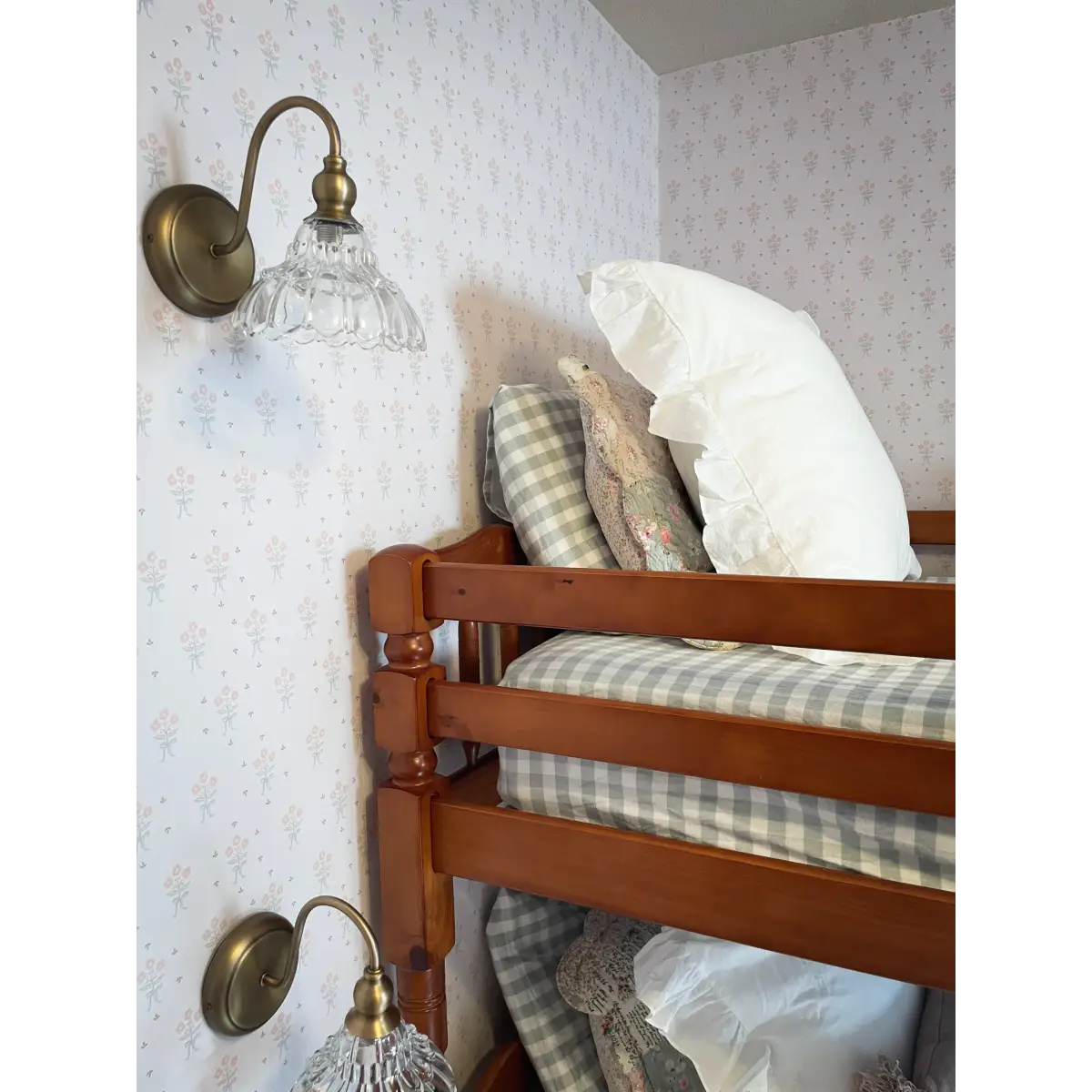 Clementine Wallpaper - Sweet Bouquet - by Celeste Clark - Loomwell Home Goods