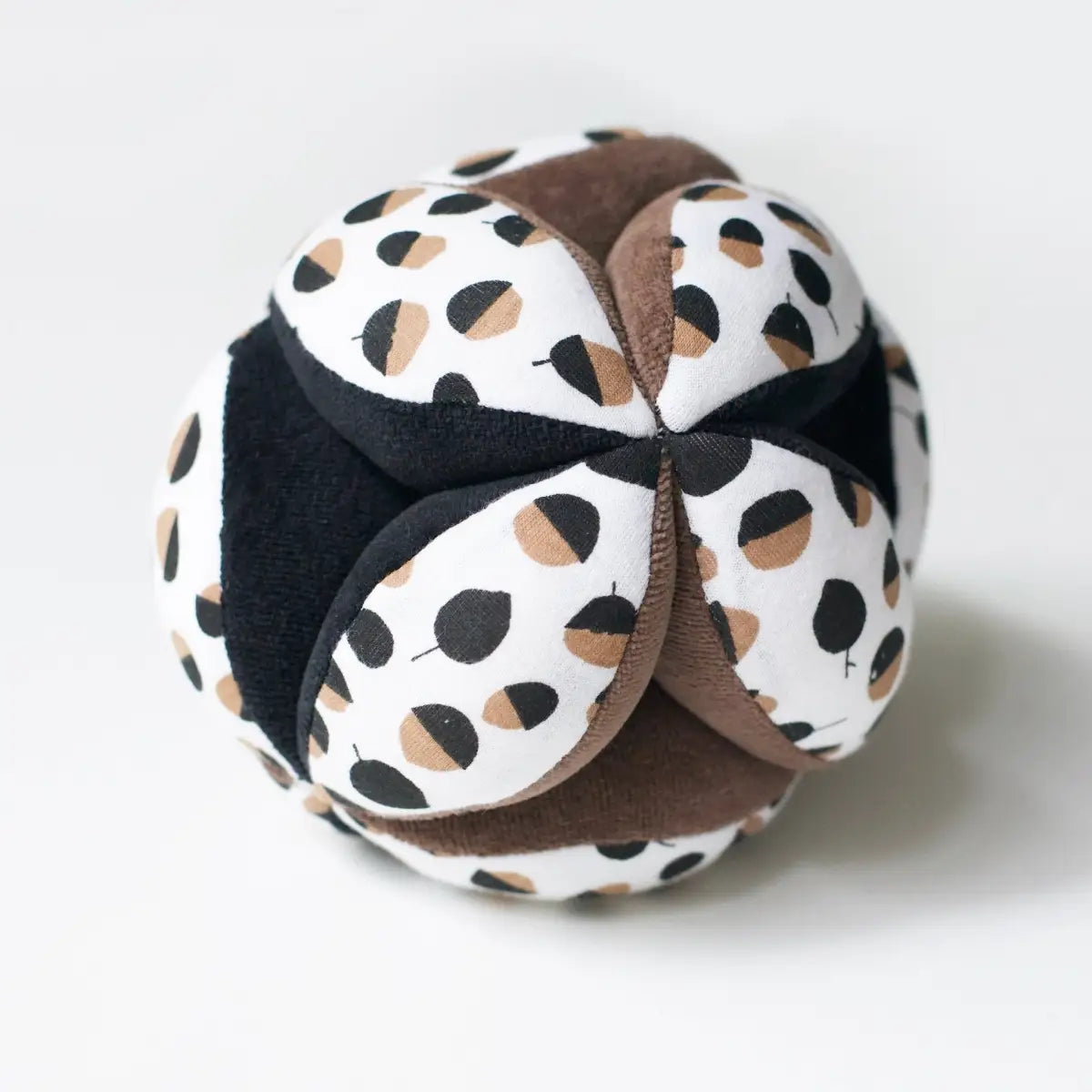 Clutch Ball - Acorn - Wee Gallery