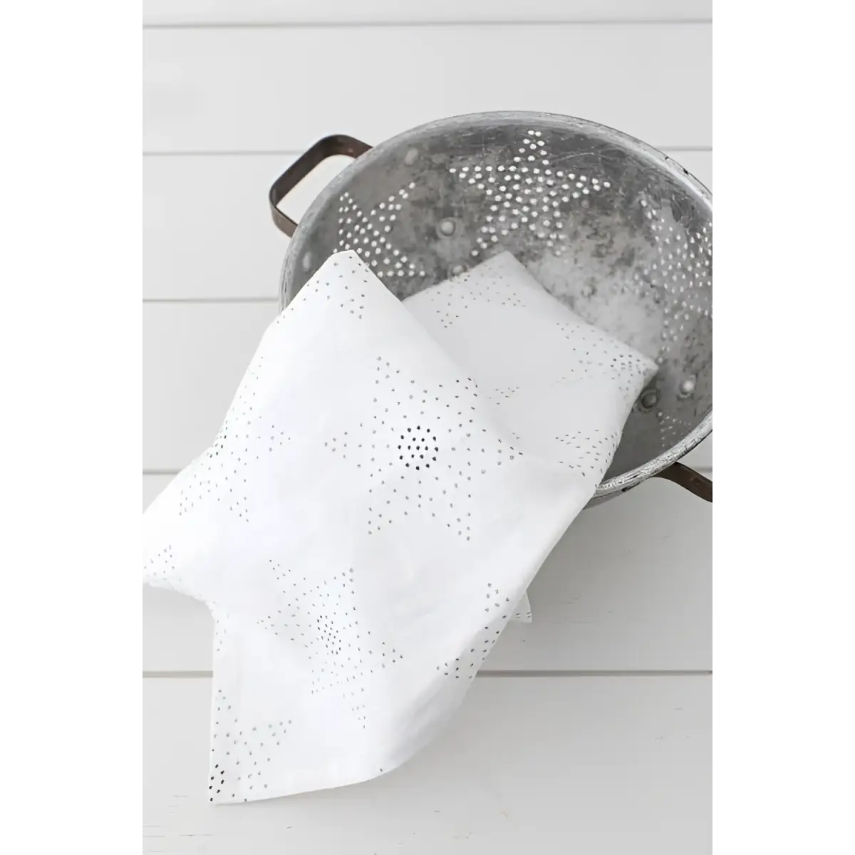 Colander Stars Pattern Tea Towel - Heirloomed Collection