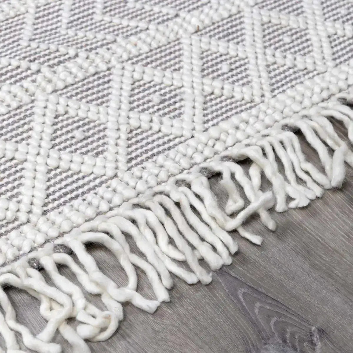 Cotton Wool Tassel Rug - Boutique Rugs