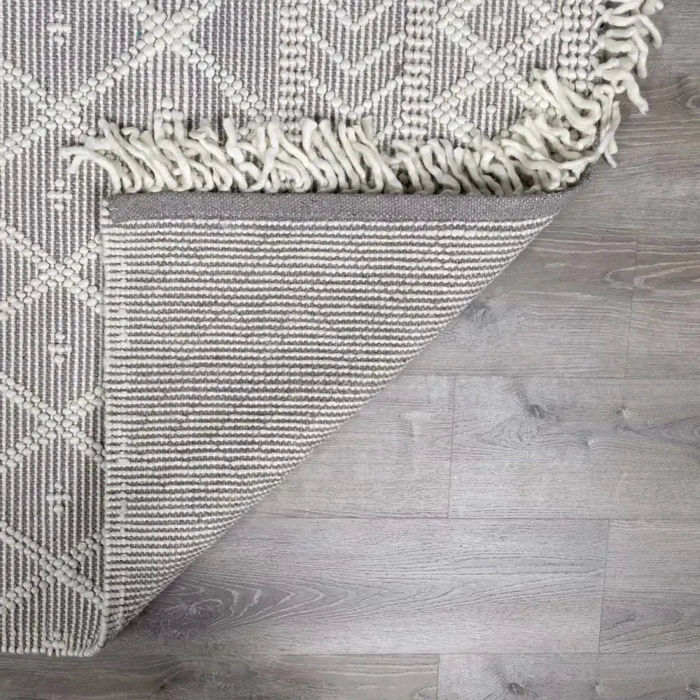 Cotton Wool Tassel Rug - Boutique Rugs