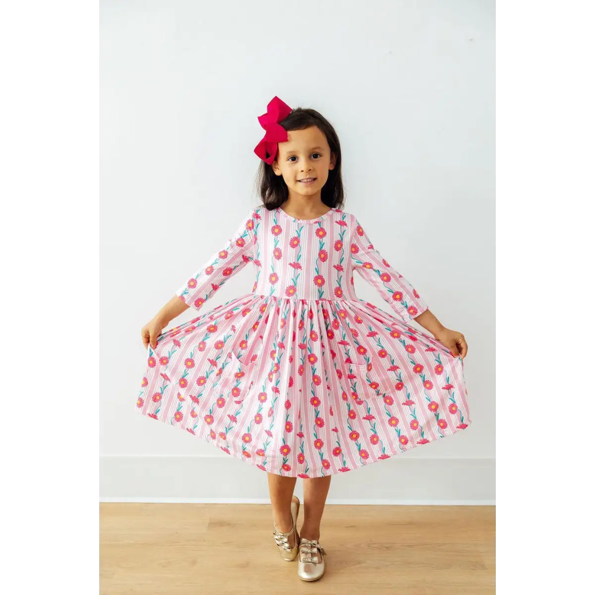 Pocket Twirl Dress - Daisy Chain - Flowers 3/4 Sleeve - Mila & Rose ®