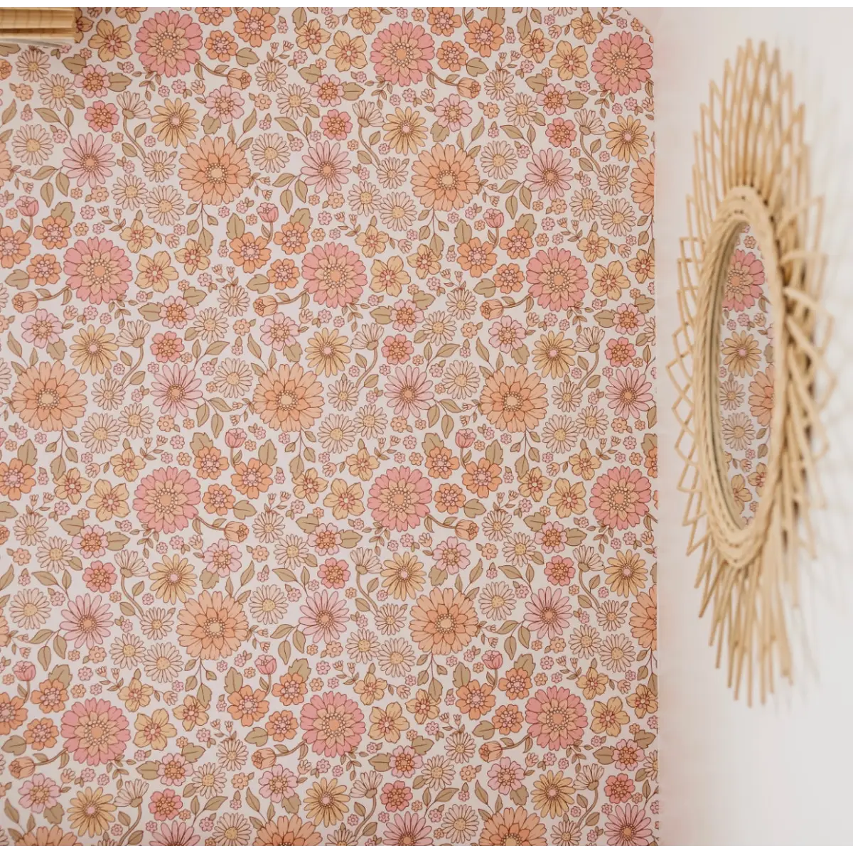 Daisy Wallpaper - Pastel Mod Daisies - by Lovely People Studio - Loomwell Home Goods