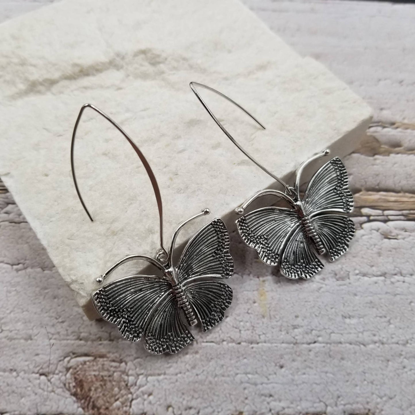 Pendientes vintage de mariposa de plata