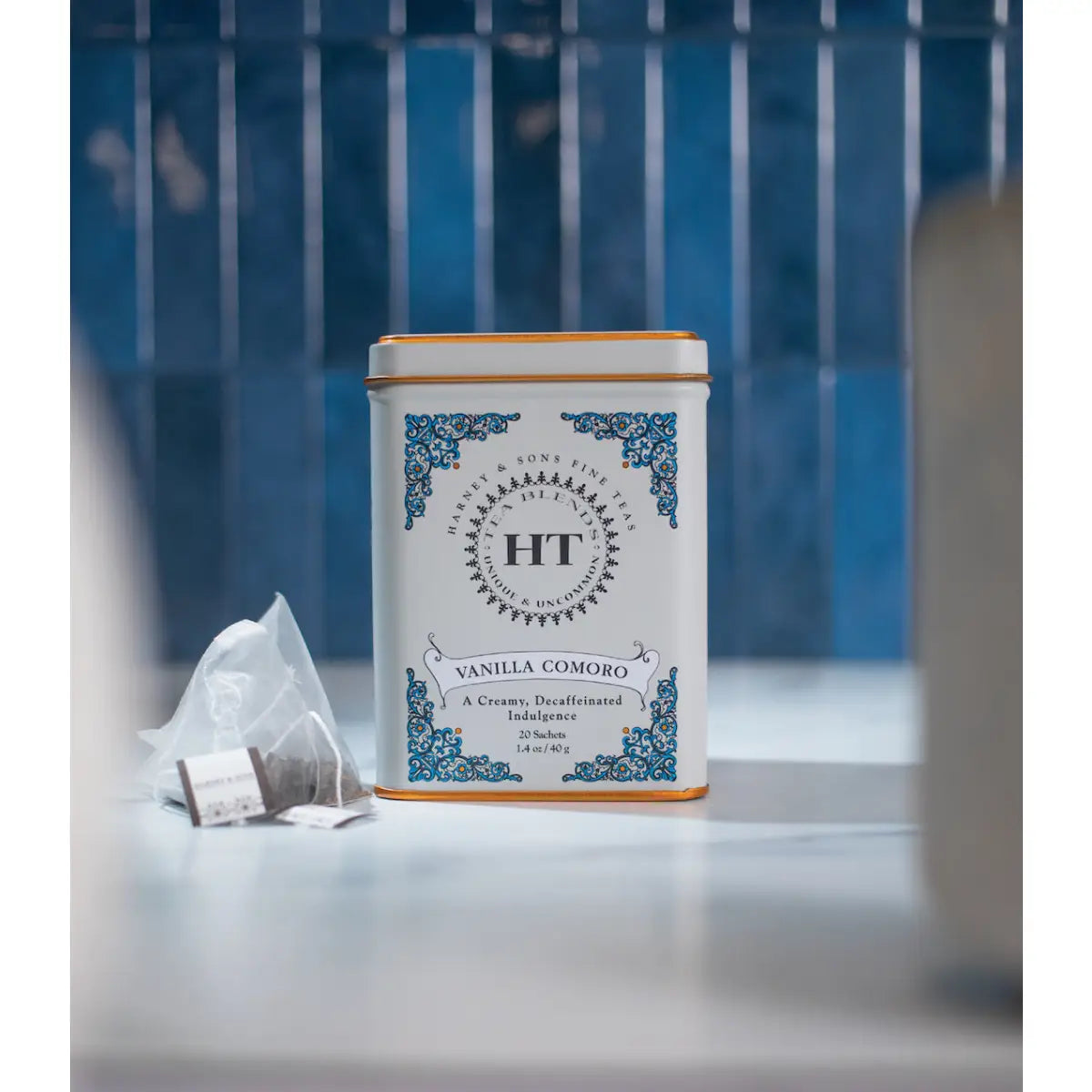 Decaf Vanilla Comoro Tea - HT Tin of 20 Sachets - Harney & Sons Fine Teas