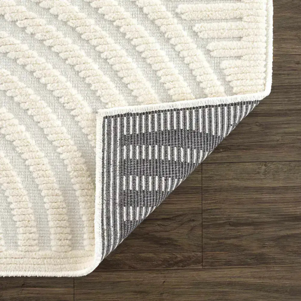 Deron White Washable Area Rug - Boutique Rugs