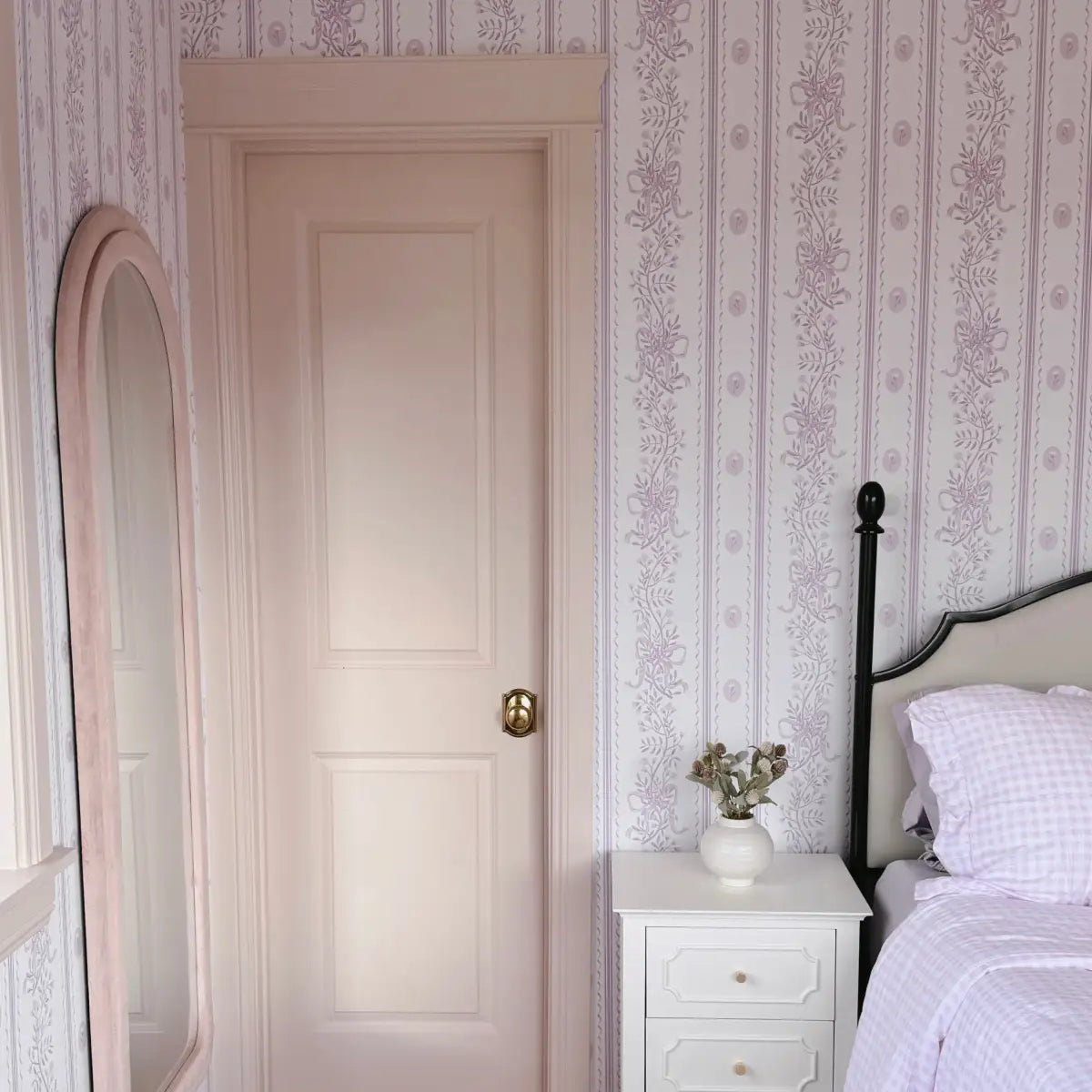 Dottie Wallpaper - Sweet Bows and Blooms Stripe - by Zanet From Wonderland - Loomwell Home Goods