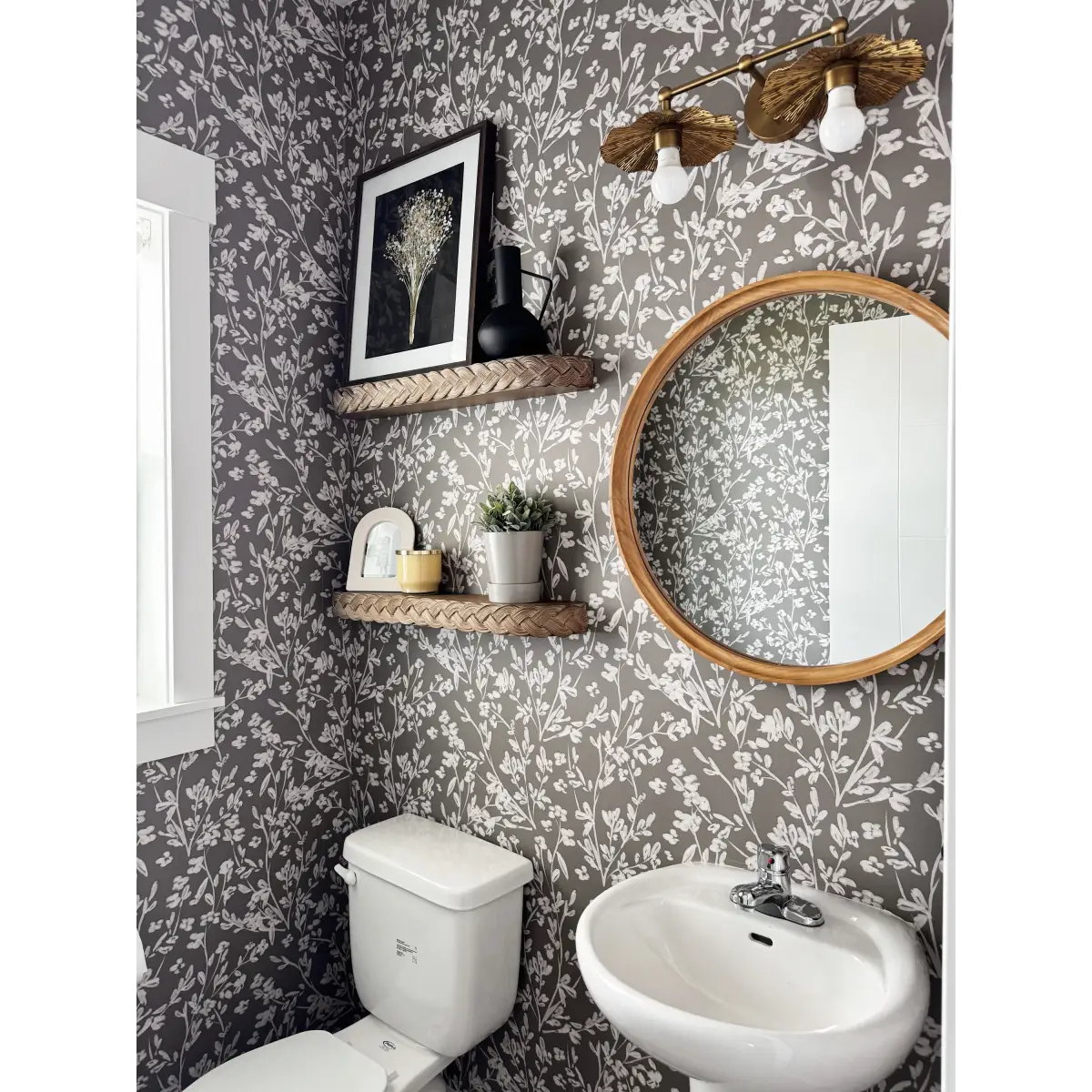 Edith Wallpaper - Whispy Flowers - by Fox and Pebble - Loomwell Home Goods