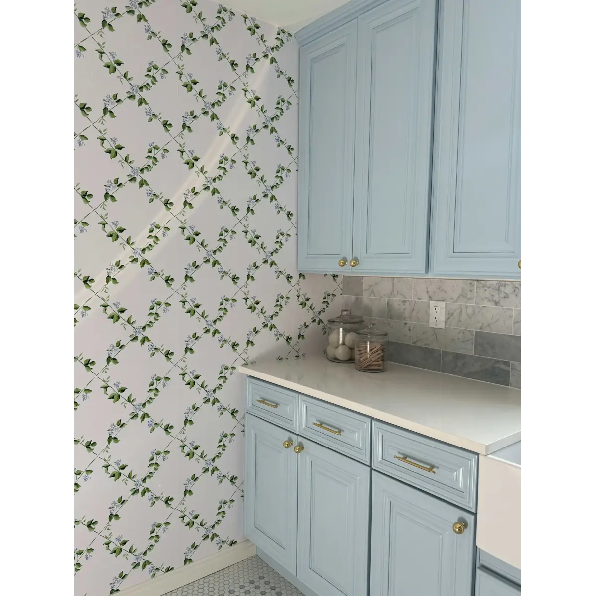 Edna Wallpaper - Floral Trellis - by Sarah Gross Design - Loomwell Home Goods