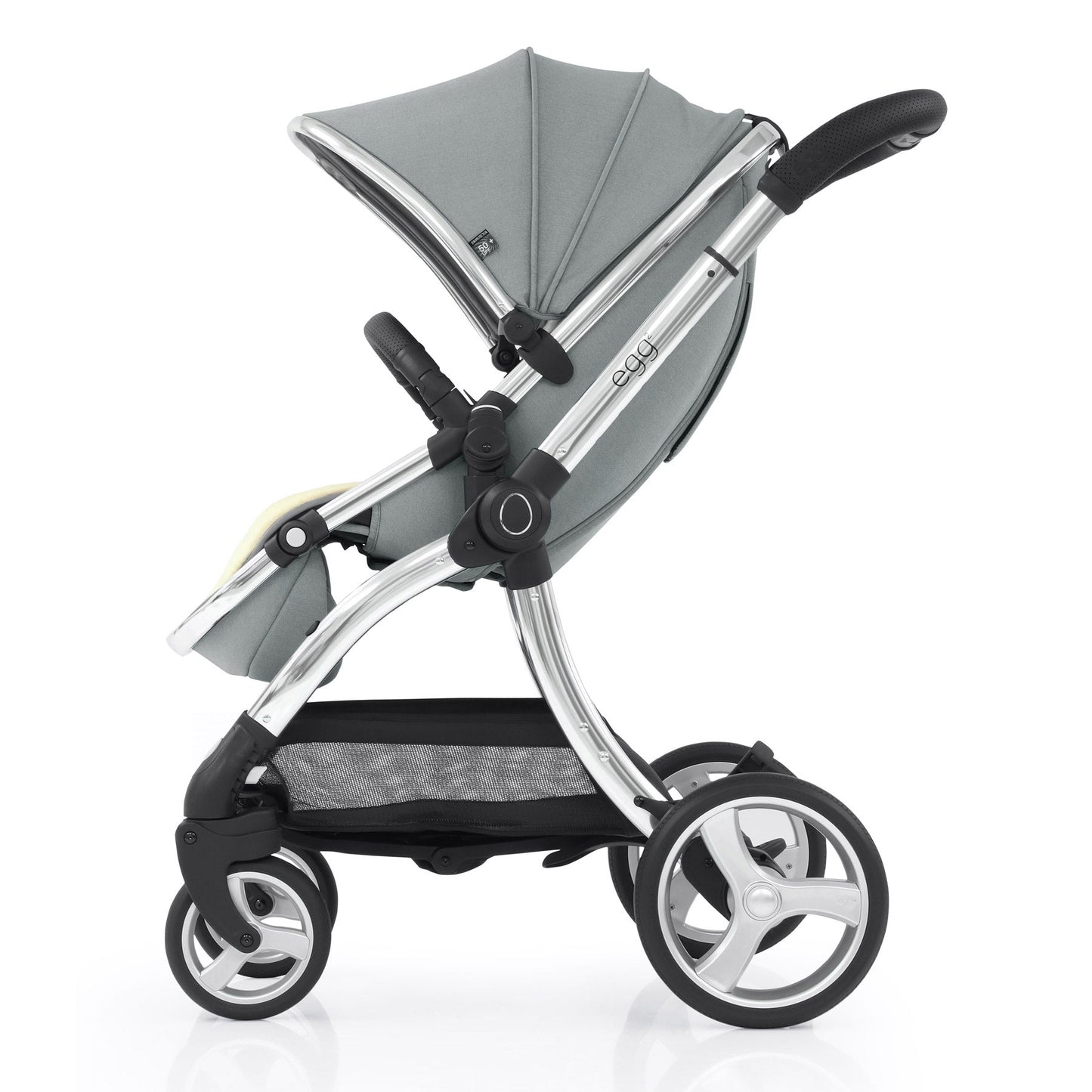 egg2® Stroller & Carry Cot in Monument Grey Bundle