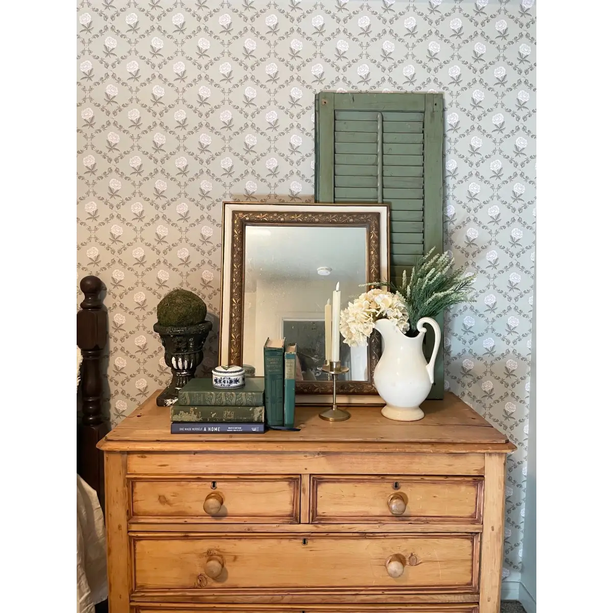 Elise Wallpaper - Flowers in Diamonds - by Anna H Design - Loomwell Home Goods