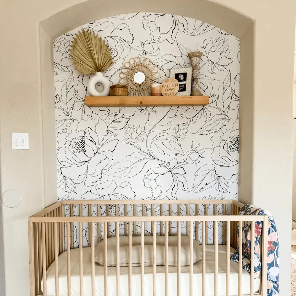 Elizabeth Wallpaper - Large Scale Flowers and Leaves Line Drawing - Loomwell Home Goods