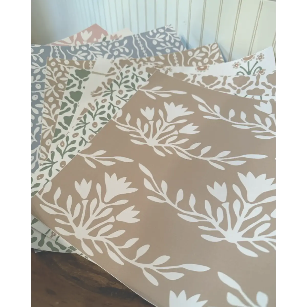Emily Wallpaper - Horizontal Floral Stripes - by Heights Design Studio - Loomwell Home Goods