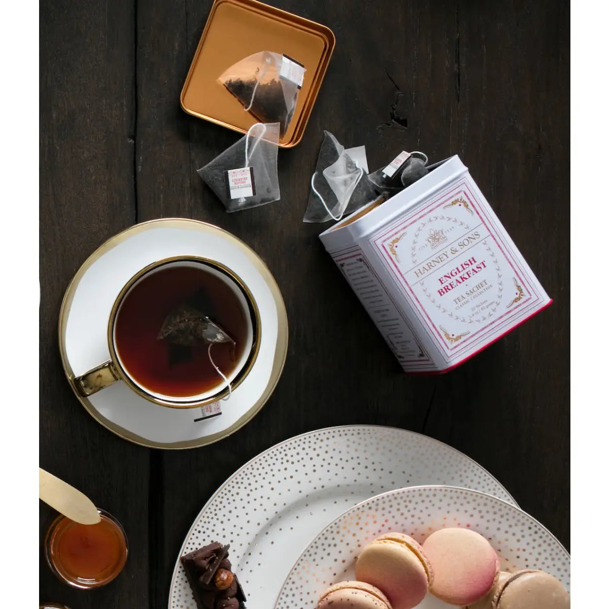 English Breakfast Tea - Classic Tin of 20 Sachets - Harney & Sons Fine Teas