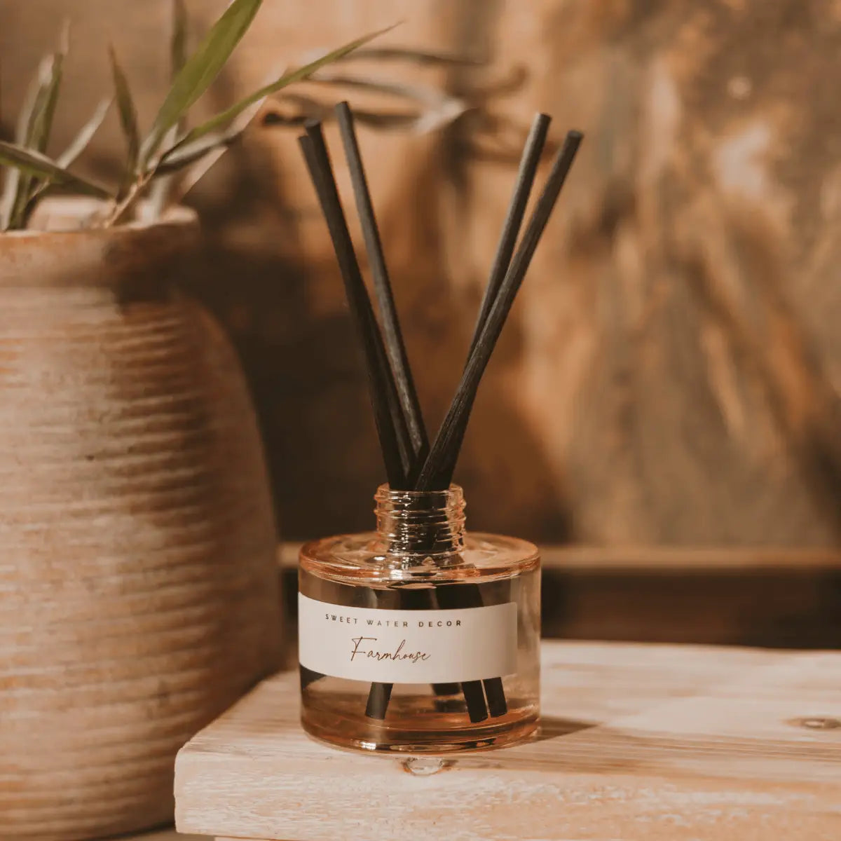 Farmhouse Tinted Glass Jar Reed Diffuser - Sweet Water Decor