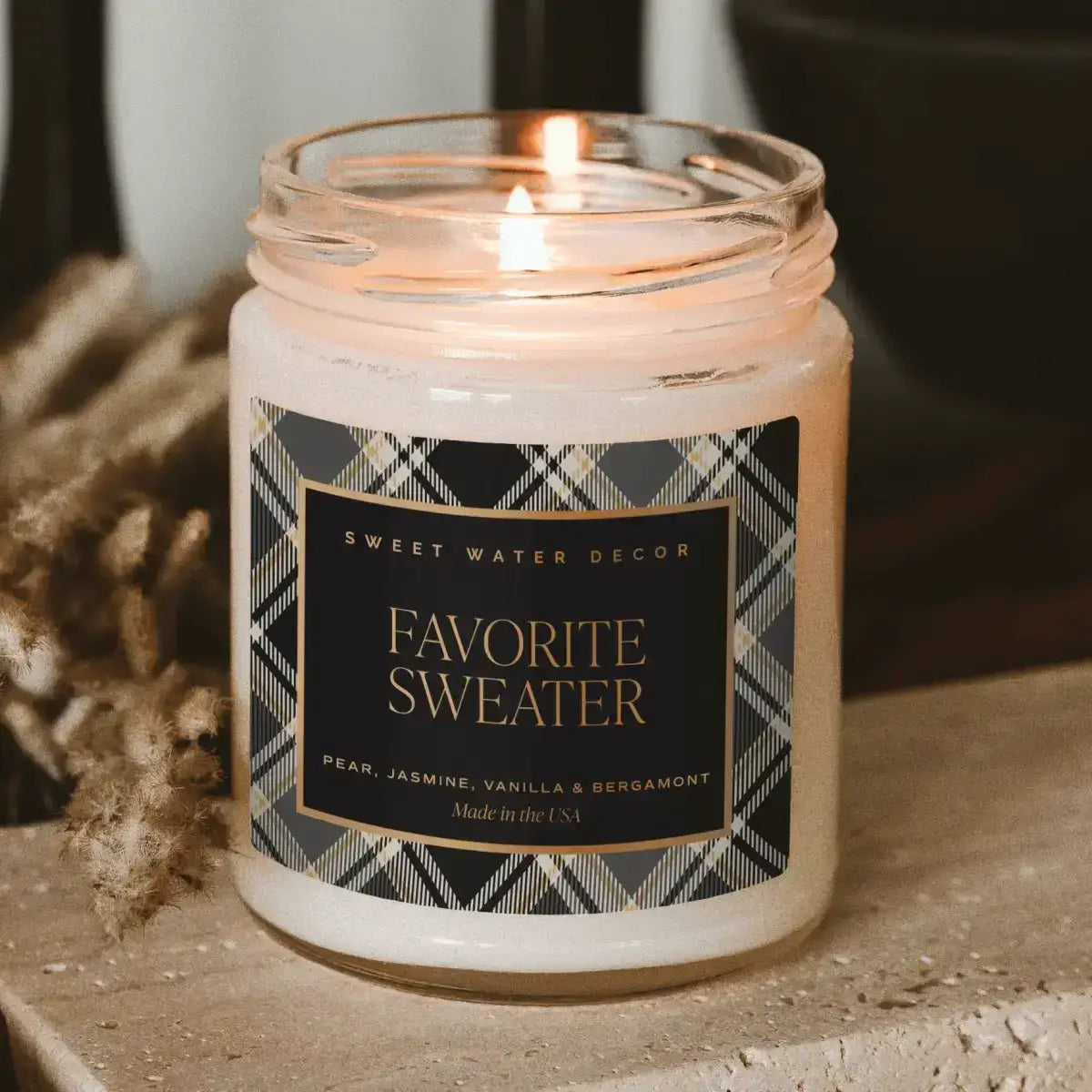 Favorite Sweater Soy Candle - Patterned 9 oz - Clear Jar (Cashmere and Vanilla) - Sweet Water Decor
