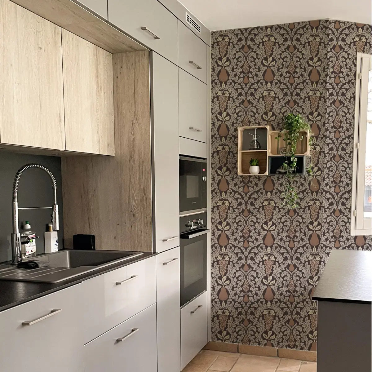 Felipe Wallpaper - Grapes and Pears - by Lisee Ree - Loomwell Home Goods