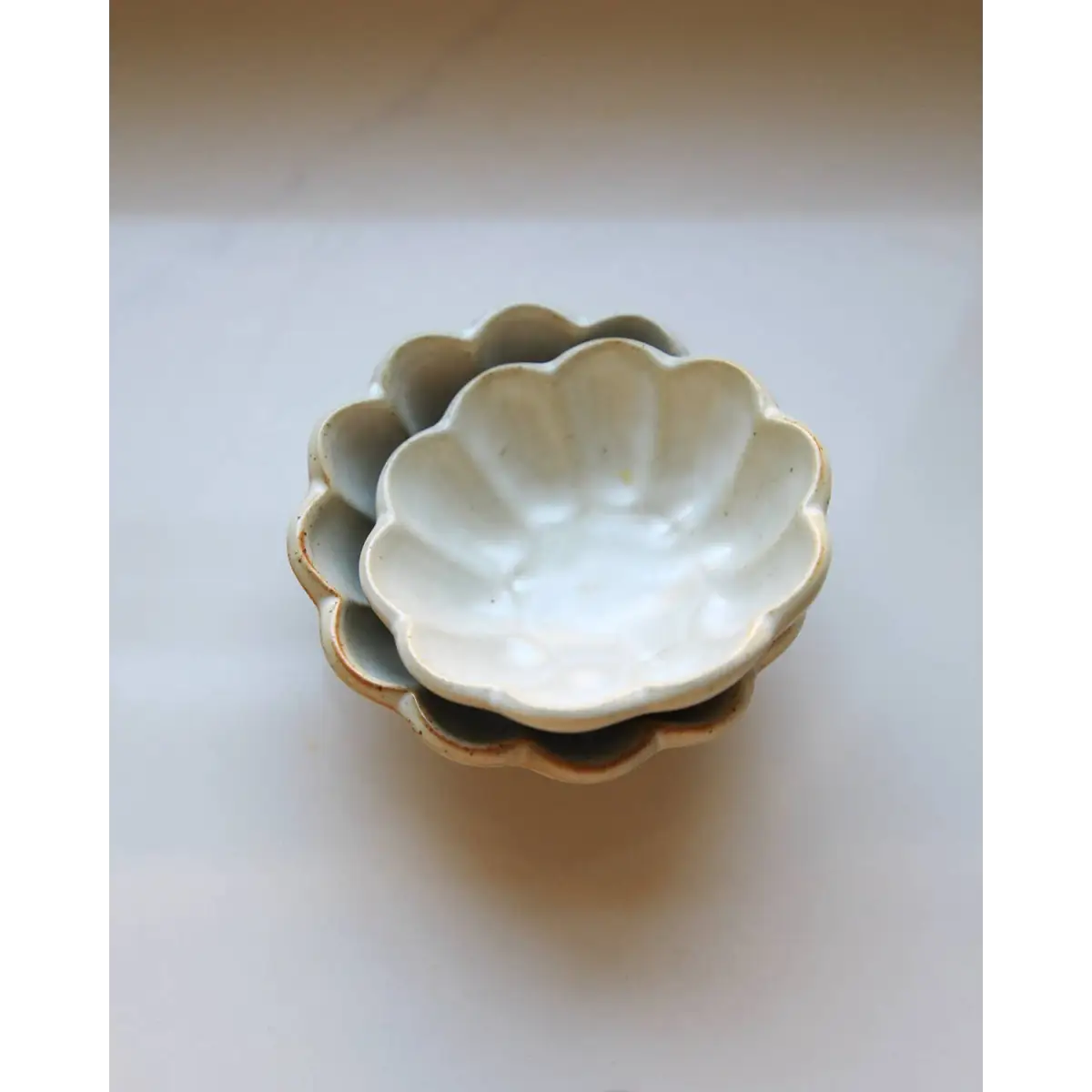 Flower Petal Pinch Bowl - Small - Fodory