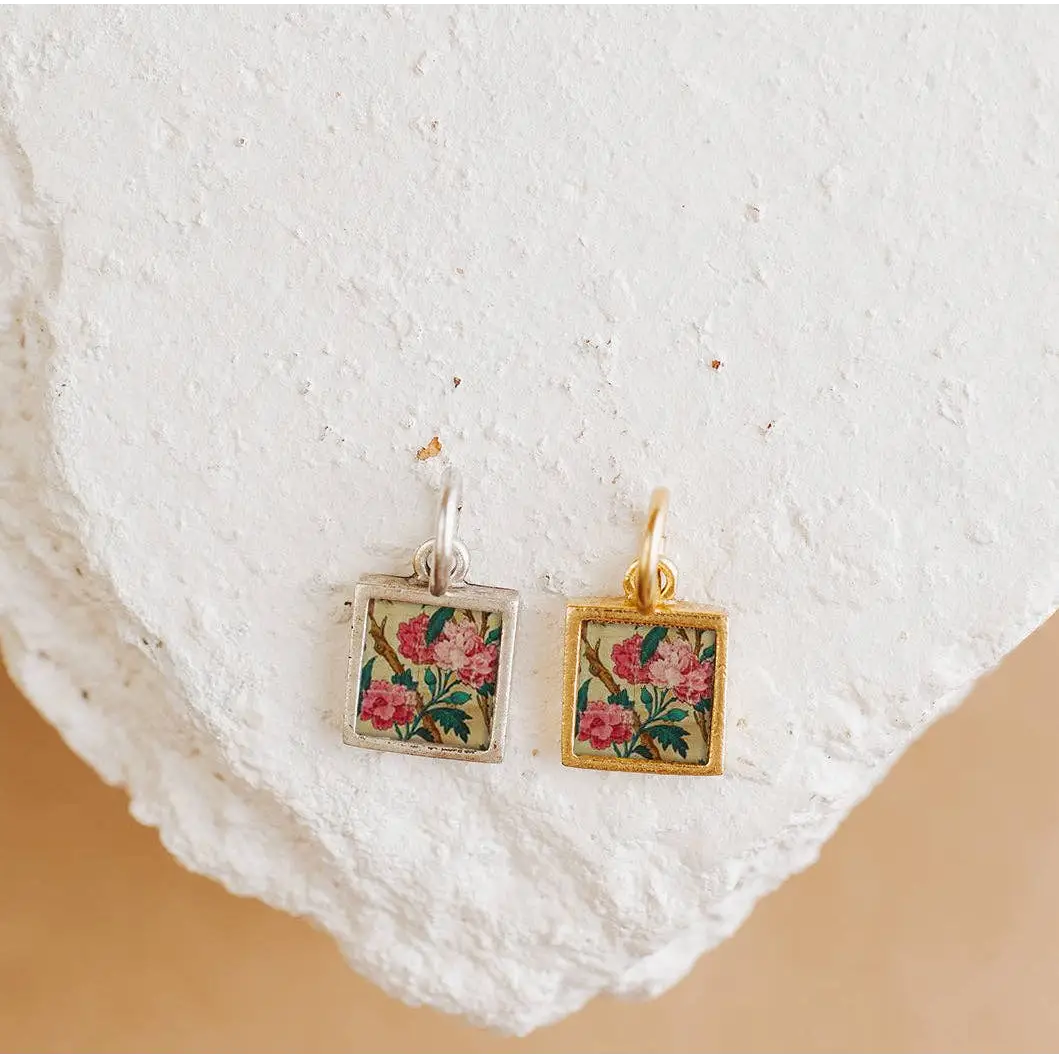 Floweret Charm Pendant - Gold or Silver - Pendant Only / Antique Silver - Bel Kai