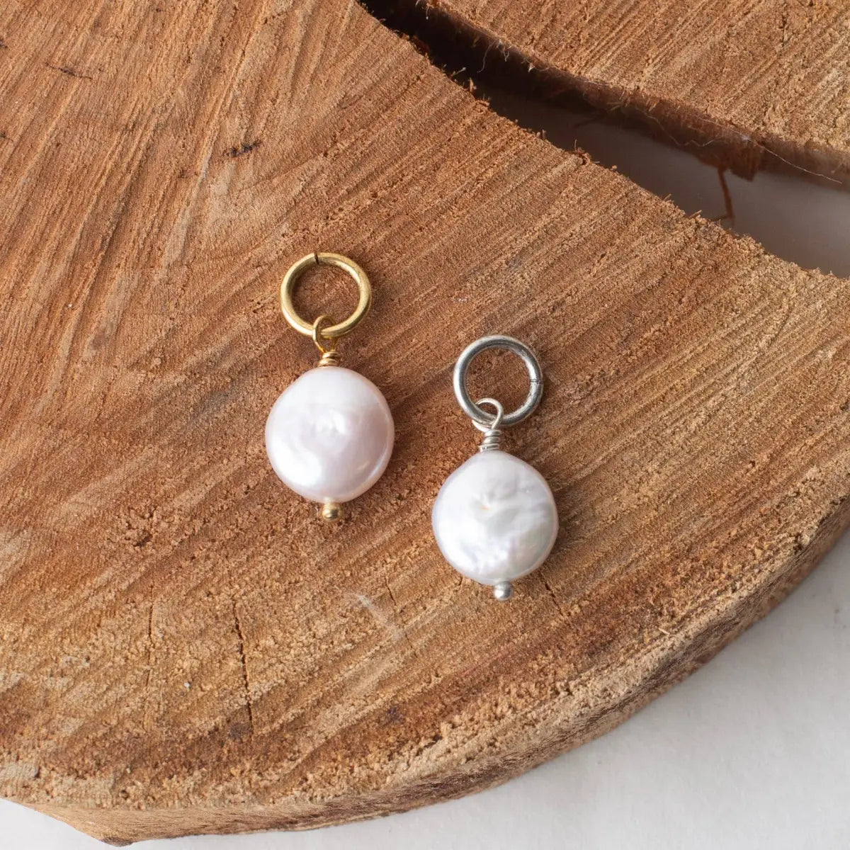 Freshwater Pearl Coin Charm - Bel Kai