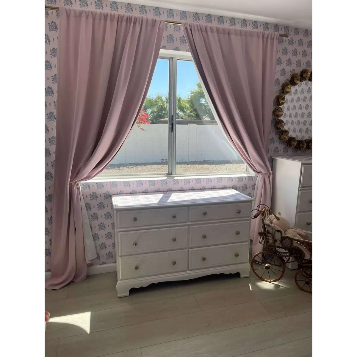 Freya Wallpaper - Traditional Petite Floral - by Pepper Design - Loomwell Home Goods