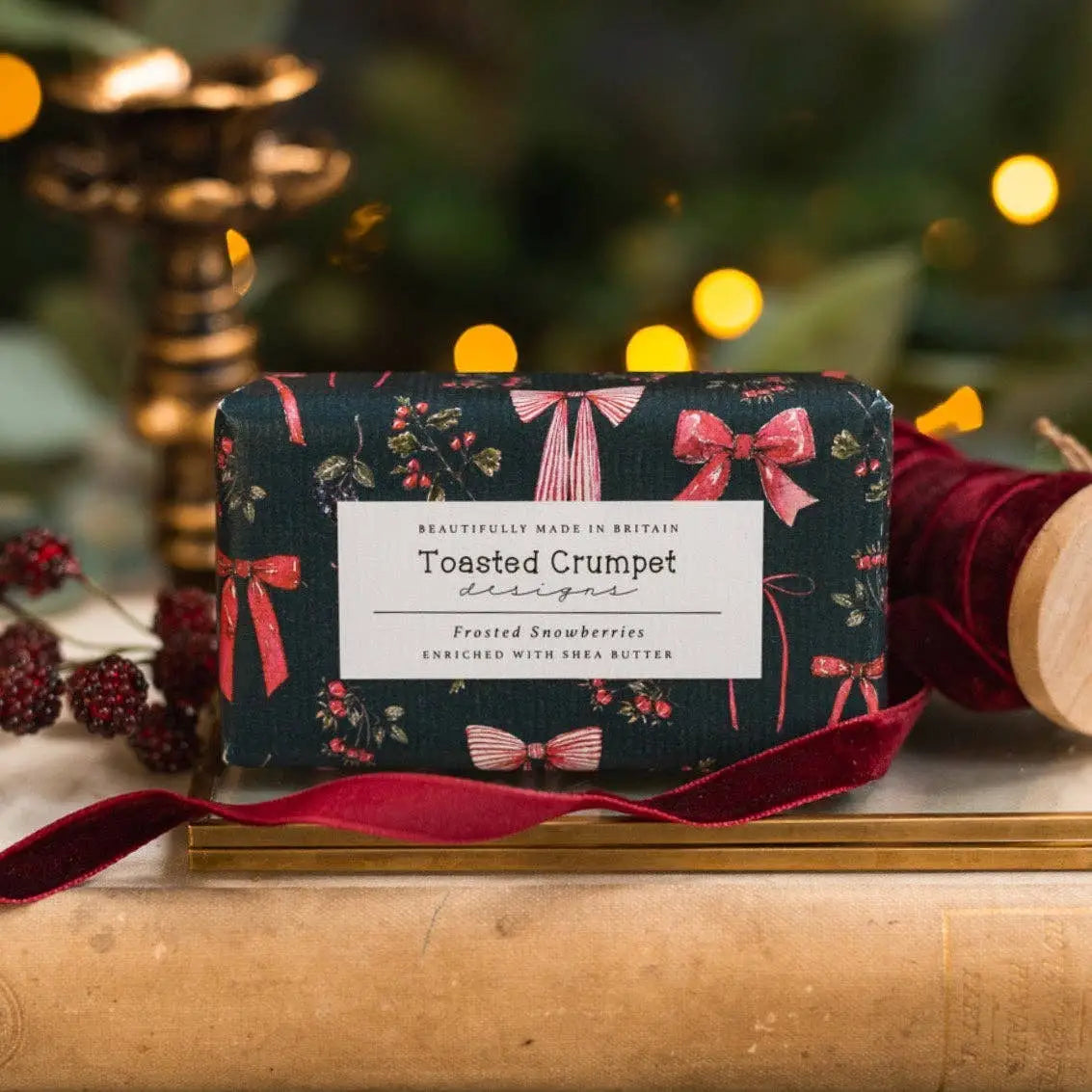Luxury Soap Bar - Frosted Snowberries - Christmas - Toasted Crumpet (We Pay All US Duties & Tariffs)