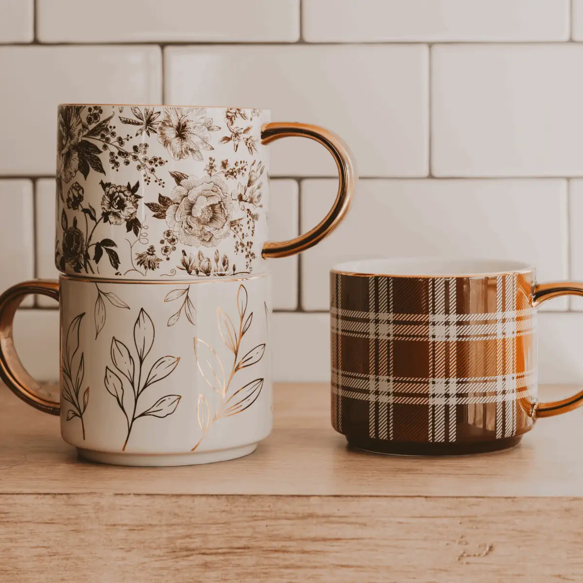 Gold Leaves 14oz. Gold Handle Coffee Mug - Sweet Water Decor