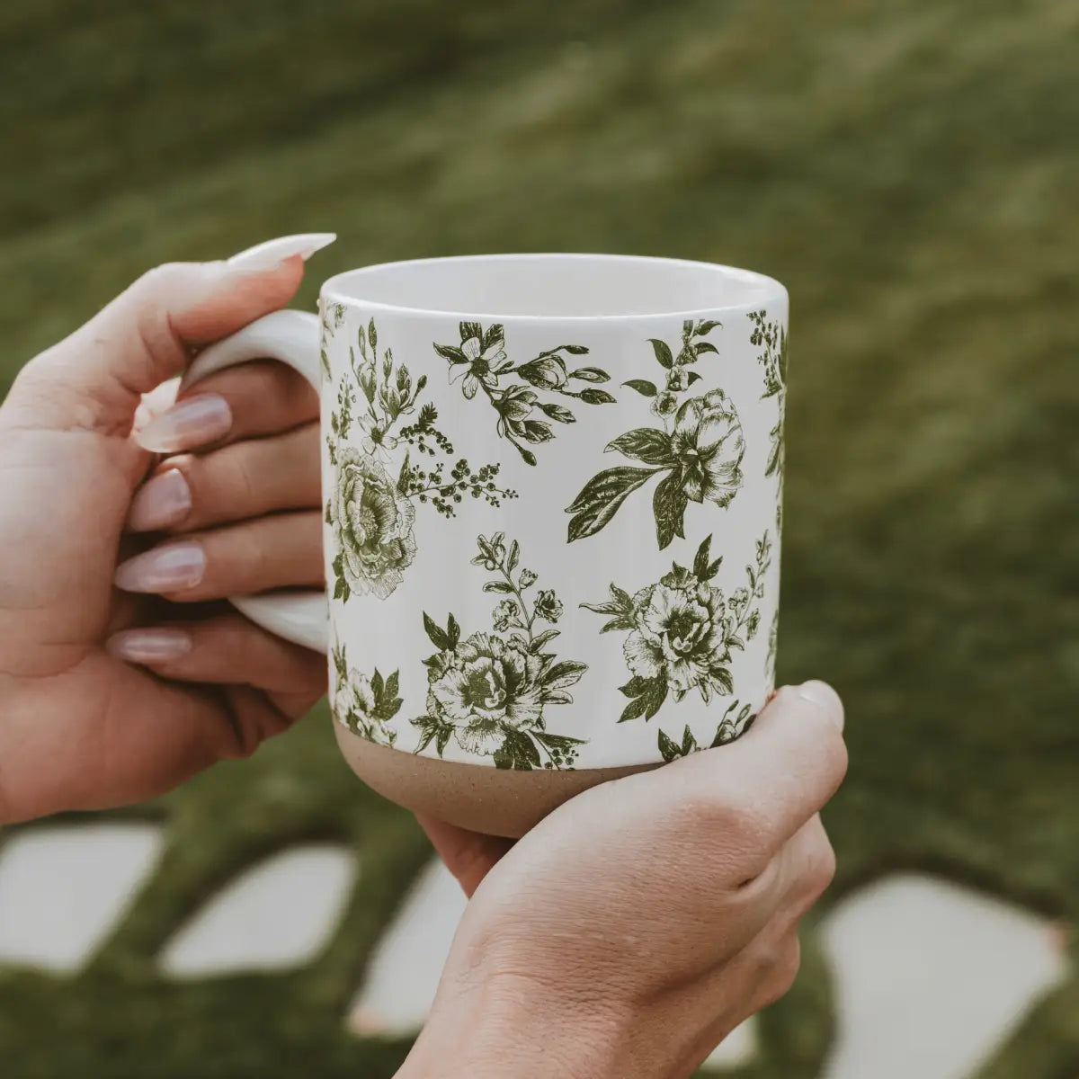 Green Delft 14oz. Stoneware Coffee Mug - Sweet Water Decor